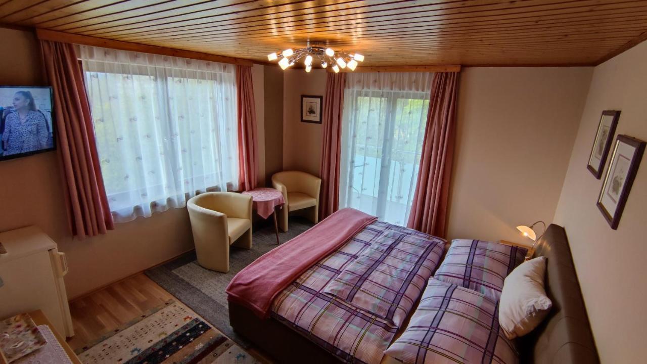 Ferienparadies Gutounik Пёрчах-ам-Вёртерзе Экстерьер фото