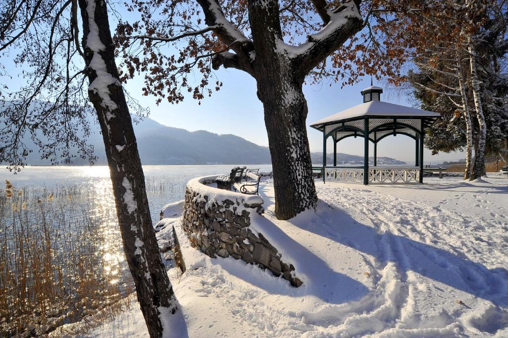 Ferienparadies Gutounik Пёрчах-ам-Вёртерзе Экстерьер фото