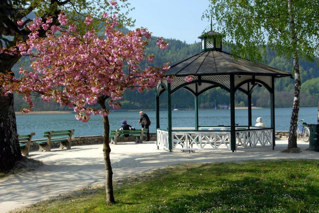Ferienparadies Gutounik Пёрчах-ам-Вёртерзе Экстерьер фото