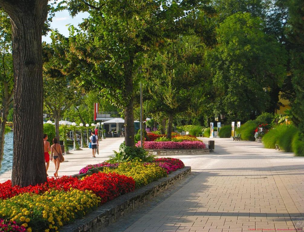 Ferienparadies Gutounik Пёрчах-ам-Вёртерзе Экстерьер фото